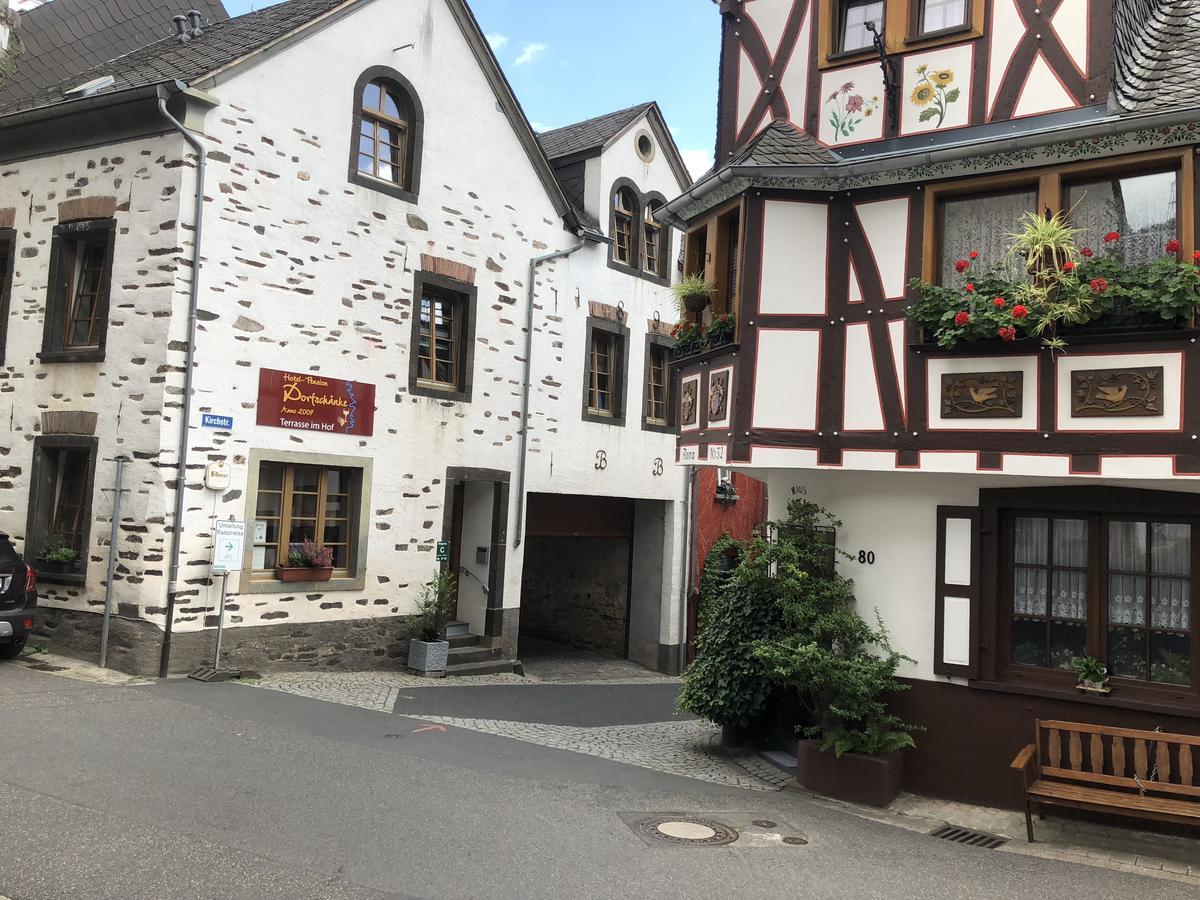 Hotel Zur Dorfschänke Klotten Exterior foto