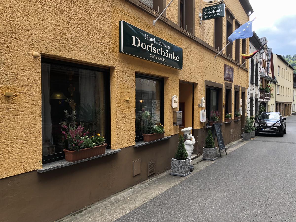 Hotel Zur Dorfschänke Klotten Exterior foto