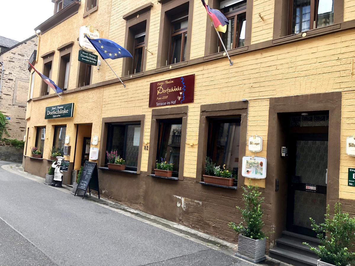 Hotel Zur Dorfschänke Klotten Exterior foto